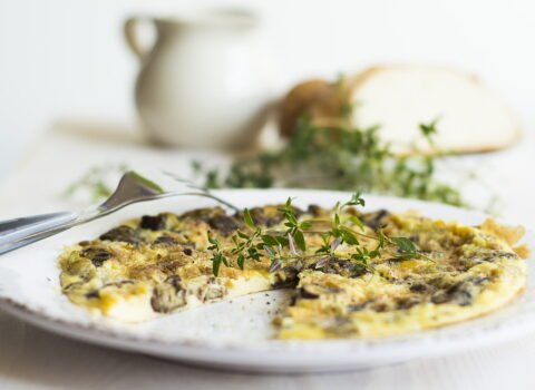 Mushroom omelette for a healthy pregnancy